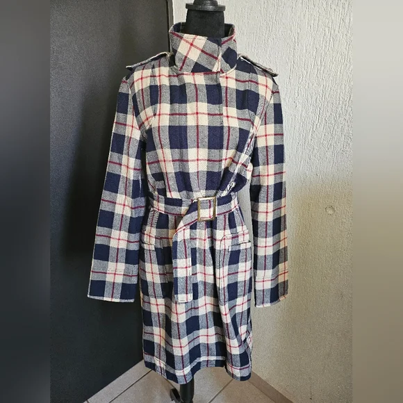 Classic Plaid  Winter Jacket - Picture 2 of 8